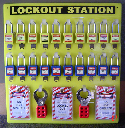 SafeTE PVC Lockout Station-17