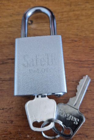 SafeTE Lockout Padlocks 25.9